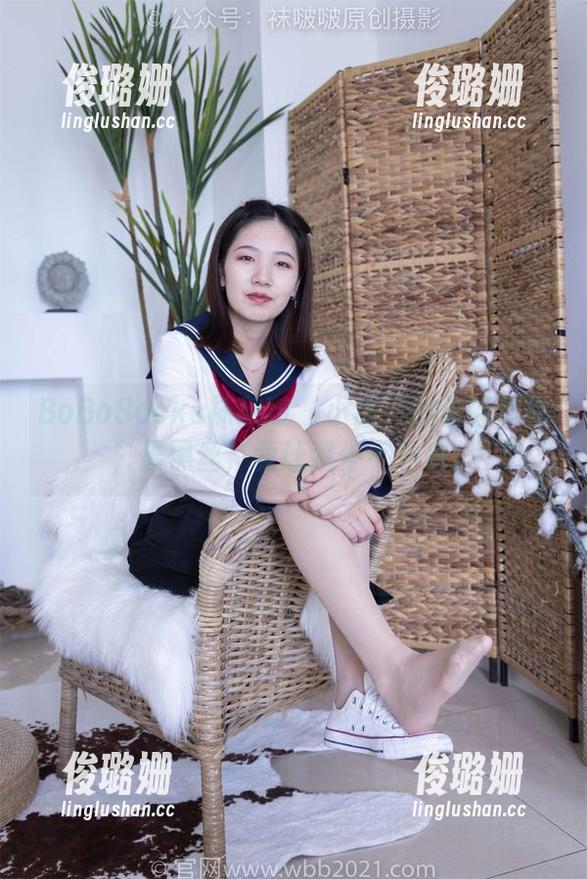 BoBoSocks袜啵啵 - 小甜豆的最新作品，厚黑丝，竟让我停不下来。