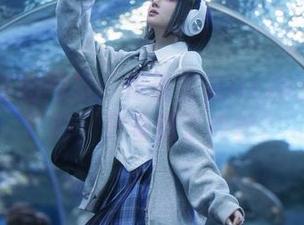 妙趣横生的网袜：你确定在Halo_酱的照片前，只看到了肉丝？