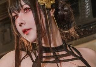“KANEKO咔喵女王”，她的私拍图片之中，有一种无形的磁场让人停不下来！