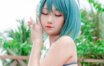KuukoW的浴室里，免费套图让人目不转睛！