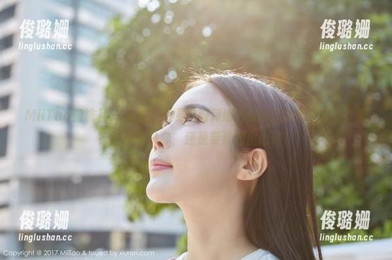 MiiTao蜜桃社 - 来吧，免费的韵莉娜VANILLA丝袜套图！流行的不是只穿，还是要看得出心理！