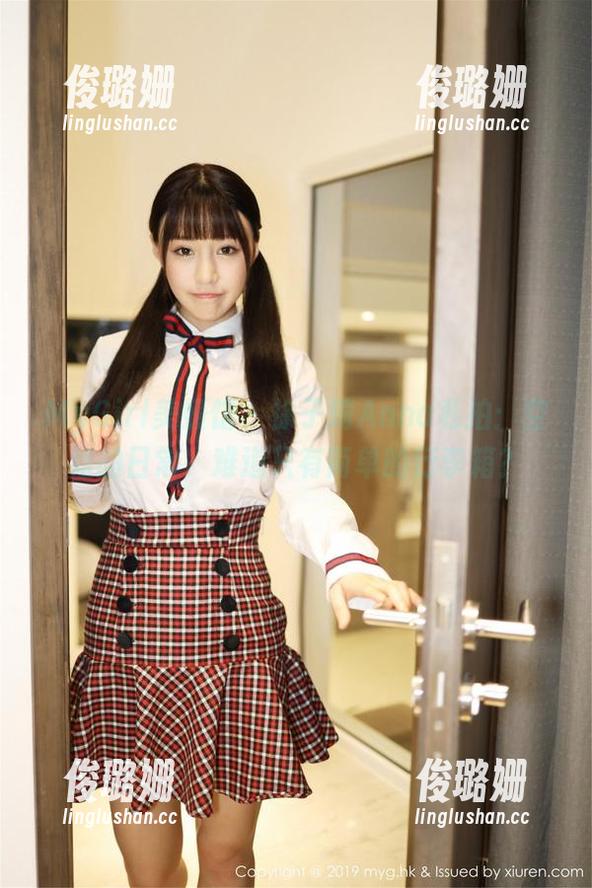 MyGirl美媛馆-徐子琦Anna MyGirl美媛馆 - 徐子琦Anna私拍:空姐的日常,难道只有简单的行李箱?