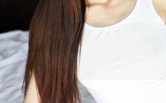 MyGirl美媛馆 - 许诺Sabrina新出炉的浴室图集，不小心就掉进了水里，哈哈！