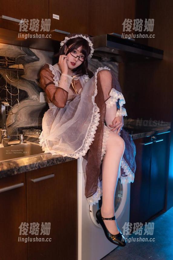 谁说只有在晚会上能穿定制礼服？Natsuko夏夏子给你的大胆想法！