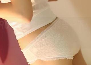 今天的ROSIJK原图，预告一下：会有意外的剪刀手！