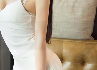 UGirls尤果网 - 女仆穆菲菲陪你度过午后时光，福利图包已备好