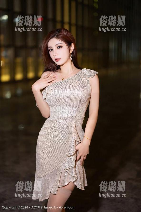 XIAOYU语画界 - 乔漫妮mina兔女郎福利：穿上这身，谁还想上班？