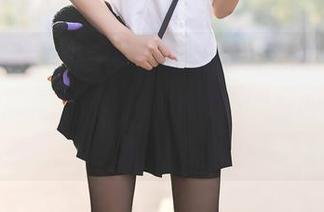 Xiuren秀人网 - tina甜仔这次的女友写真，一定是想给我们一种不一样的想象空间吧？