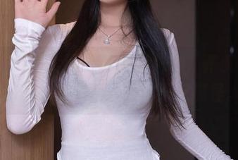 Xiuren秀人网 - 私拍图集中，养乐多DoDo的奶牛角色诚意满满又搞怪。