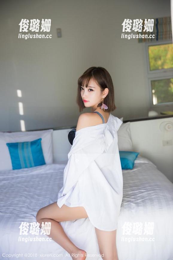 Xiuren秀人网 - 安妮Tess，真不知道你怎么做到的，这全套作品在天台上像是在呼吸。