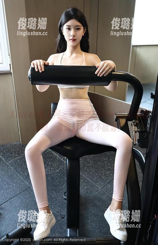 Xiuren秀人网-王婉悠Queen Xiuren秀人网 - 王婉悠Queen的运动服定制,谁说运动就不能潮?