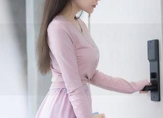 Xiuren秀人网 - 田兮白·夏天：这图集一出，谁还敢说夏天不好？快来下载一份吧！