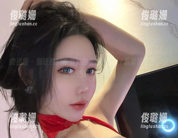 不爱笑的赛琳 微密圈 - 别眨眼,不爱笑的赛琳的5.17嘉宾图集中,资源竟然藏了这个!