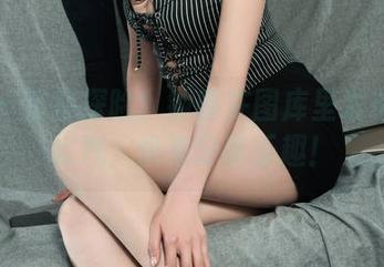 丽柜 - 浴室探险！钟晴在图库里发布新鲜水汽，快来分享乐趣！