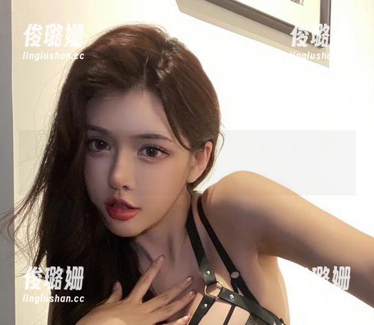 于芷晴 微密圈 - 于芷晴的私房写真,呃,真的是‘带’感满满!