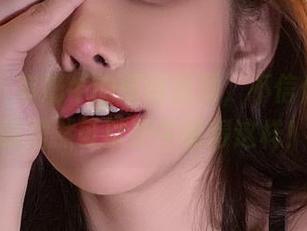 微密圈 - 有奶牛的原图资源，不信你看于芷晴居然可以把牛萌得这样！