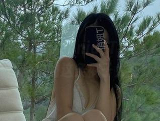 微密圈 - 俏妞qiaoniuTT的短裤全套！图片里的这条裤子太有戏
