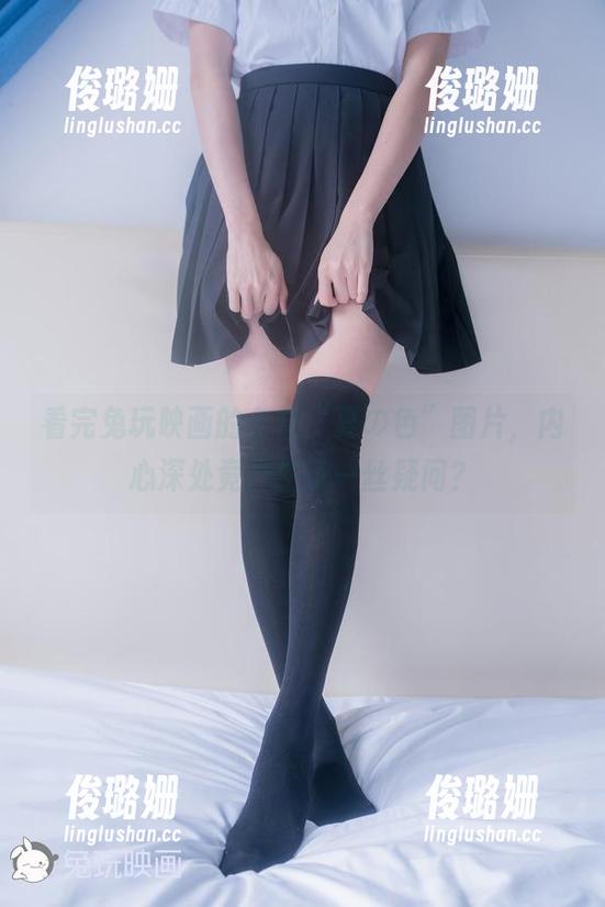 看完兔玩映画的全套“夏の色”图片，内心深处竟产生了一丝疑问？