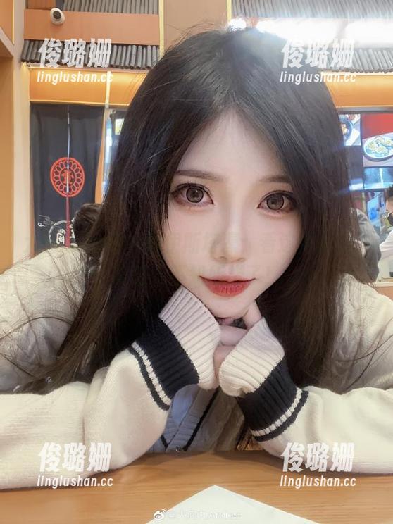 大肉丸Amiee的伊斯塔凛：看这张原图，真让人不知所措了！