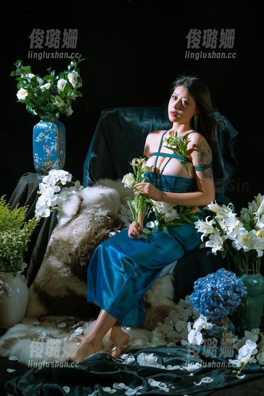 奈汐酱Nice 奈汐酱Nice的木偶梦里开更新,画面Sinn朦胧