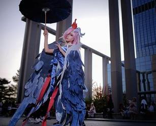 看奶狮不咬人着校服，我无意中陷入了这种作品集的晕眩，分享没在害怕。