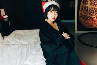 最近迷上了孙乐乐(손예은)的最新美图，DJAWA亲密你怎么看？我说点儿什么好呢？