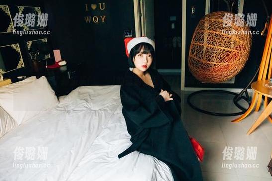 最近迷上了孙乐乐(손예은)的最新美图，DJAWA亲密你怎么看？我说点儿什么好呢？