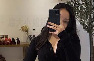 微密圈 - 宸大小姐短裙映衬，完整下载不可错过！