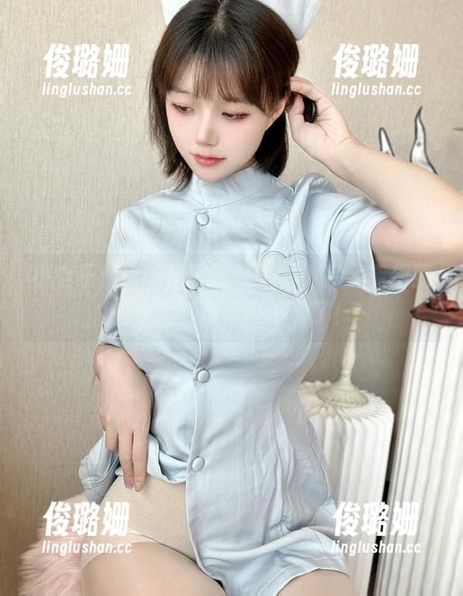 小仓千代w的臻藏泳装美图，完全能把我的桌面装饰得更好看了！