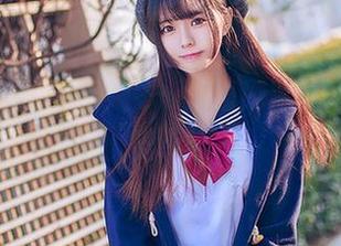 套图下载：小野妹子w的蕾姆黑丝，轻松一整天！