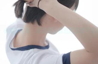 少女秩序 - 小葵的写真，温柔得让我想起无数不经意的窘迫。