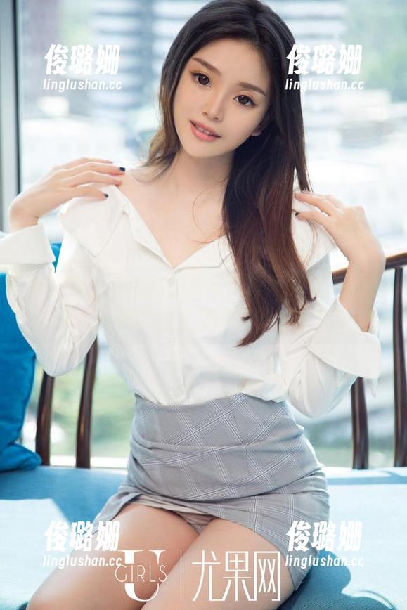 尤果网-乔依琳 尤果网 - 乔依琳的美足,资源满满,原图竟然让我的注意力停留了这么久!