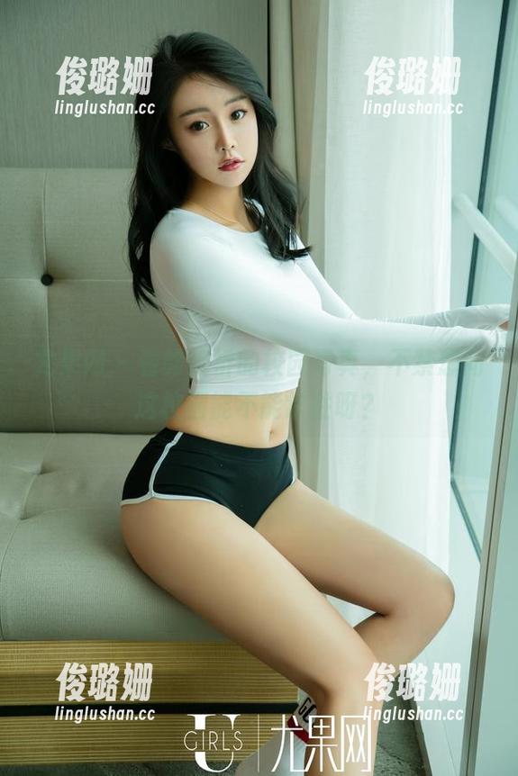 尤果网 - 看郭婉祈的校园写真，不禁想问这校园能不能常驻呀？