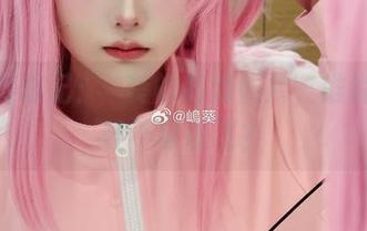 御姐养成记：嶋葵的高清照片，谁说高跟鞋不可以飞？