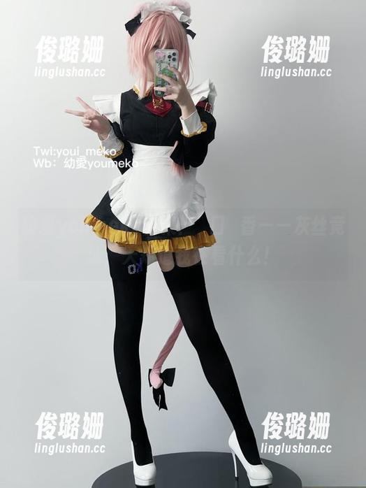 幼爱youmeko合集：樋口円香——灰丝竞泳，天知道我在看什么！