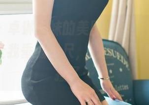 推女神 - 卓琳妹妹的美图在线，看来这美足不仅让我垂涎三尺，心里都开始小鹿乱撞了…