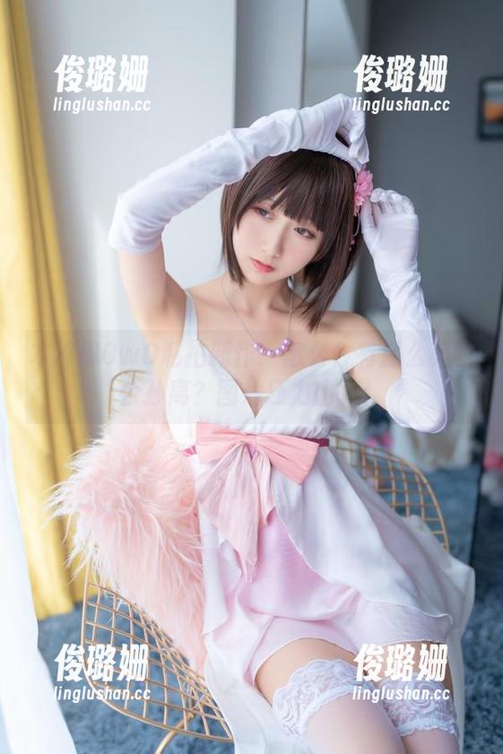 木棉棉OwO 木棉棉OwO私拍新作:怎么会有那么美的公孙离?图片压力山大!