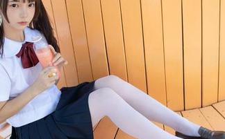 森萝财团 - 看吧，乃晴的白丝在80D的镜头下，有种轻盈的美感。