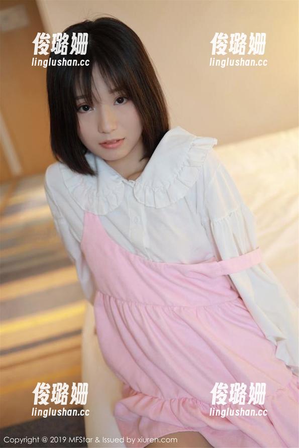 模范学院 - 每一张都是灵感，lingyu69学姐的写真套图分享完全让人沉迷！