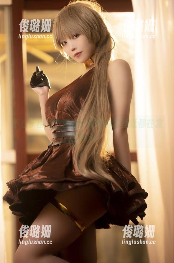 不止于围裙，汪知子的写真与壁纸都在发月光光！