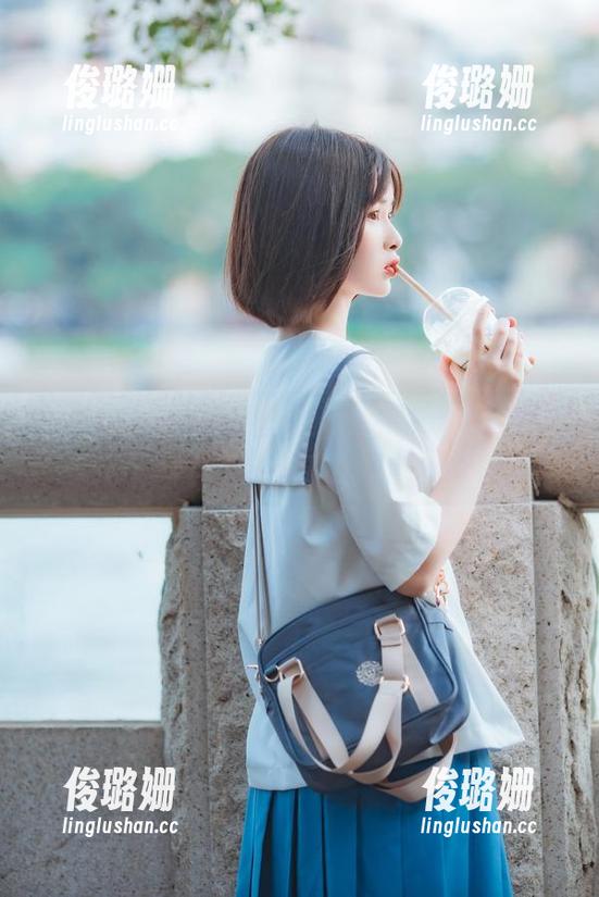 河豚抚子的私拍时间，天使说我也想穿这条裙子！