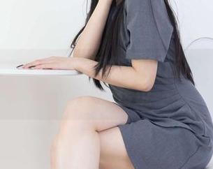 物恋传媒 - 小茶与图集的对话：雨后微凉的失落传说
