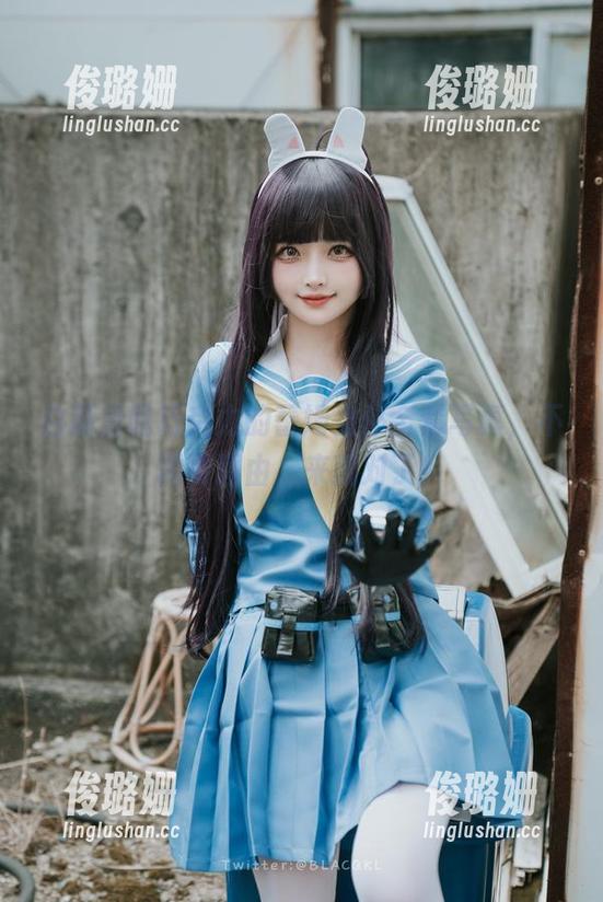 白莉爱吃巧克力 白莉爱吃巧克力的蕾姆女仆全套写真,不需要理由,来就对了!