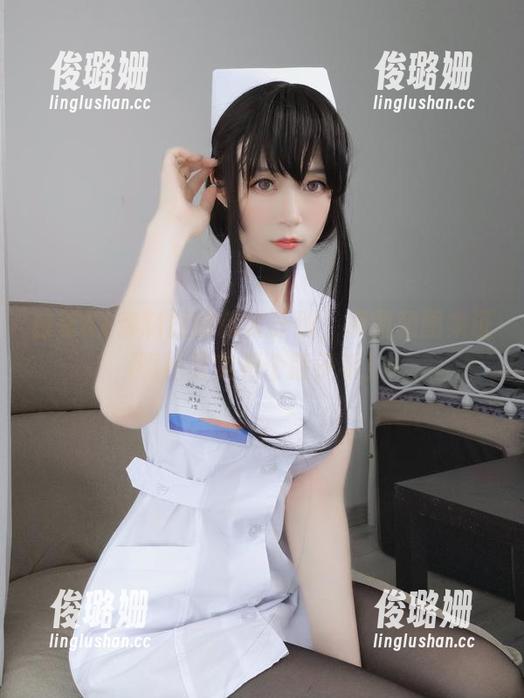 白银81 白银81穿制服的伟大计划,原图和图集证明她其实是个段子手!