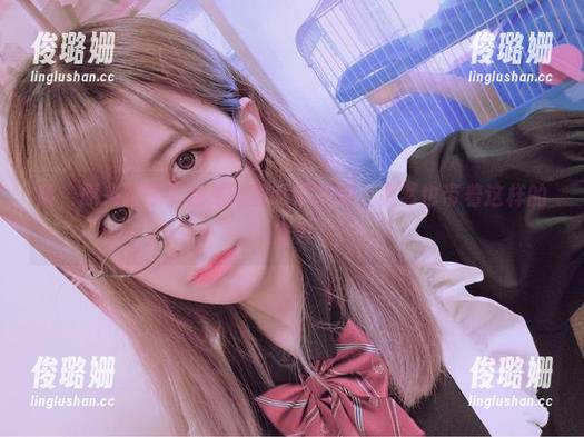 哦，原来眼酱大魔王w的眼镜系列，竟然也带着这样的魔力