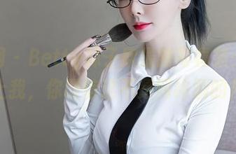 秀人网 - Betty林子欣最新写真集：当吊带遇上我，你敢信这不是网络剧的片段！