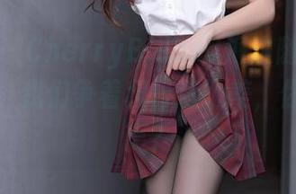 秀人网 - CherryBlessU海边随拍：高清图册，我们争着和日落比美，你觉着谁赢？