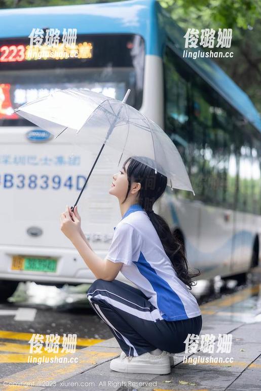 秀人网 - 在梦与现实之间，想做你的猫的修女壁纸随时待命