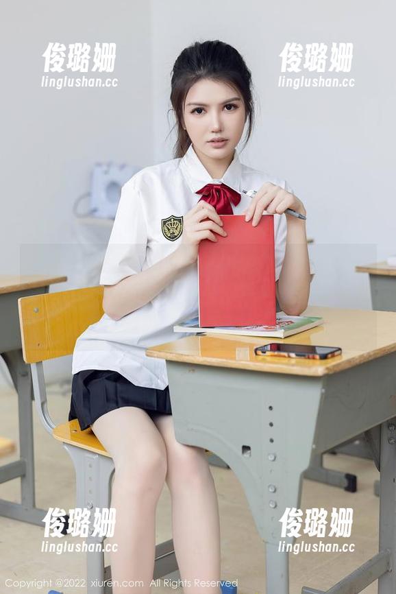 秀人网 - 听说“易阳Silvia和服”在高清图库里火了，果然还是传统之美的最佳代言！