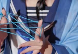 纸悦Etsu_ko，玛丽居家服，私拍到爆的那种”“也许我在这个时候值得一片安静？
